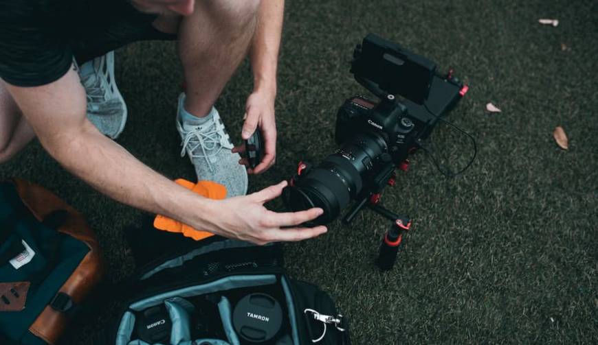 色彩心理学×动态美学，义马市产品视频拍摄公司唤醒感官冲击力